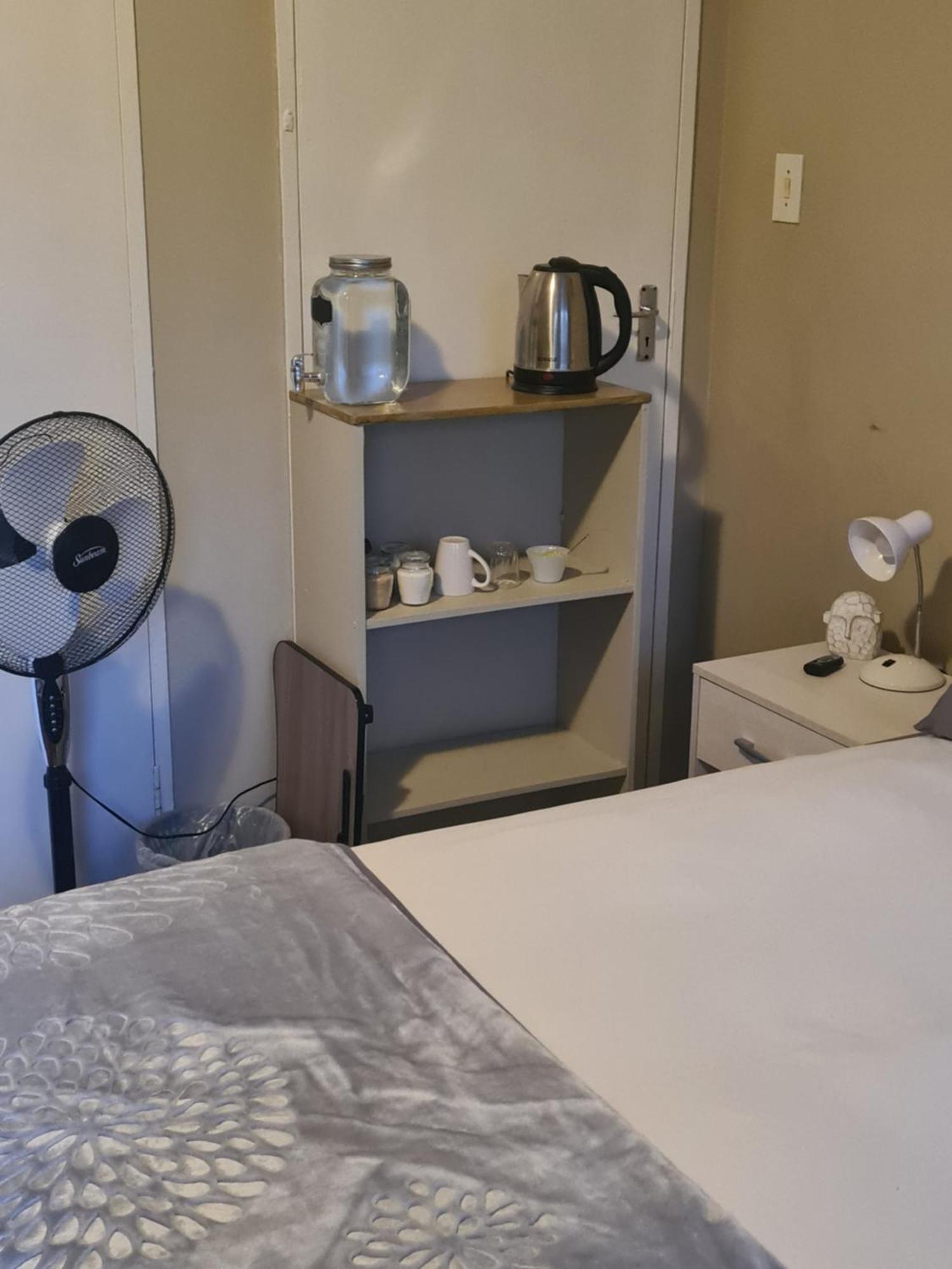 The Old Cabin Hotel Cullinan Room photo